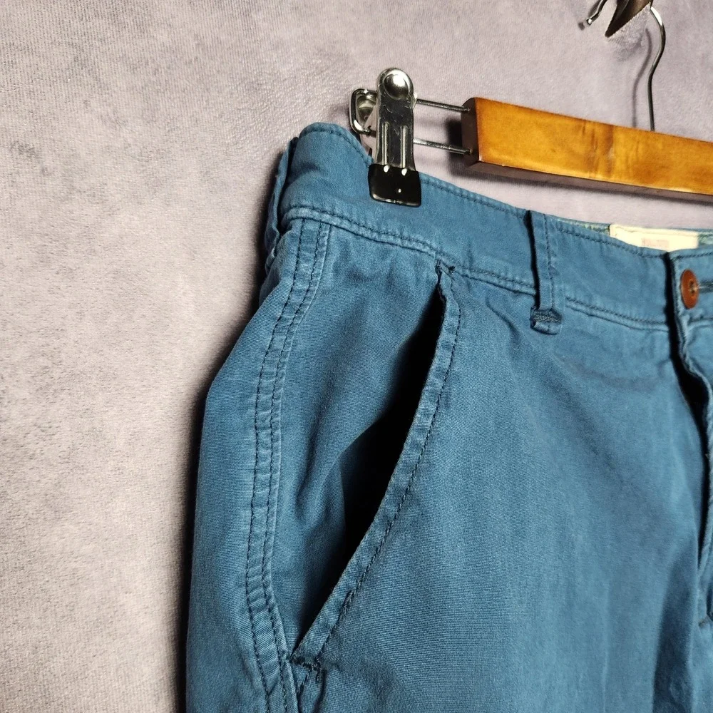 Hollister Beach Prep Fit Blue Chino Shorts Mens Size 31 Casual Summer